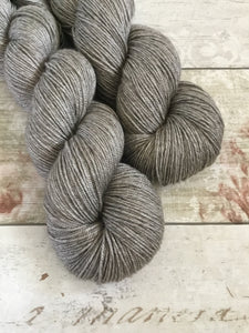 Silky Yak - 4ply - Natural